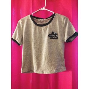 Trendy Cropped Shirt 🖤